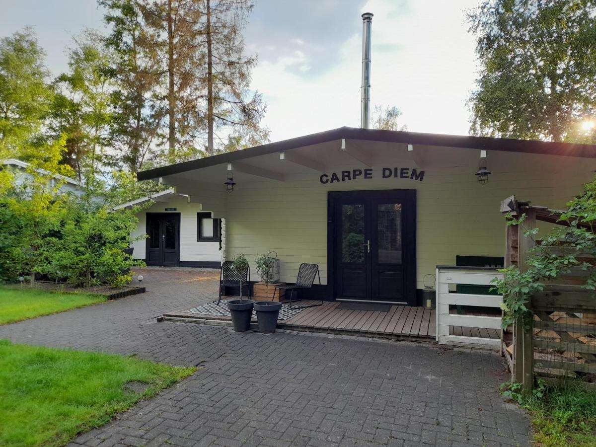 Carpe Diem, Het Ruime Chalet Met Houtkachel Nabij Wildlands Emmen Schoonebeek Exterior photo